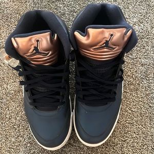 Air Jordan 5 Retro Bronze men’s sneakers size 15